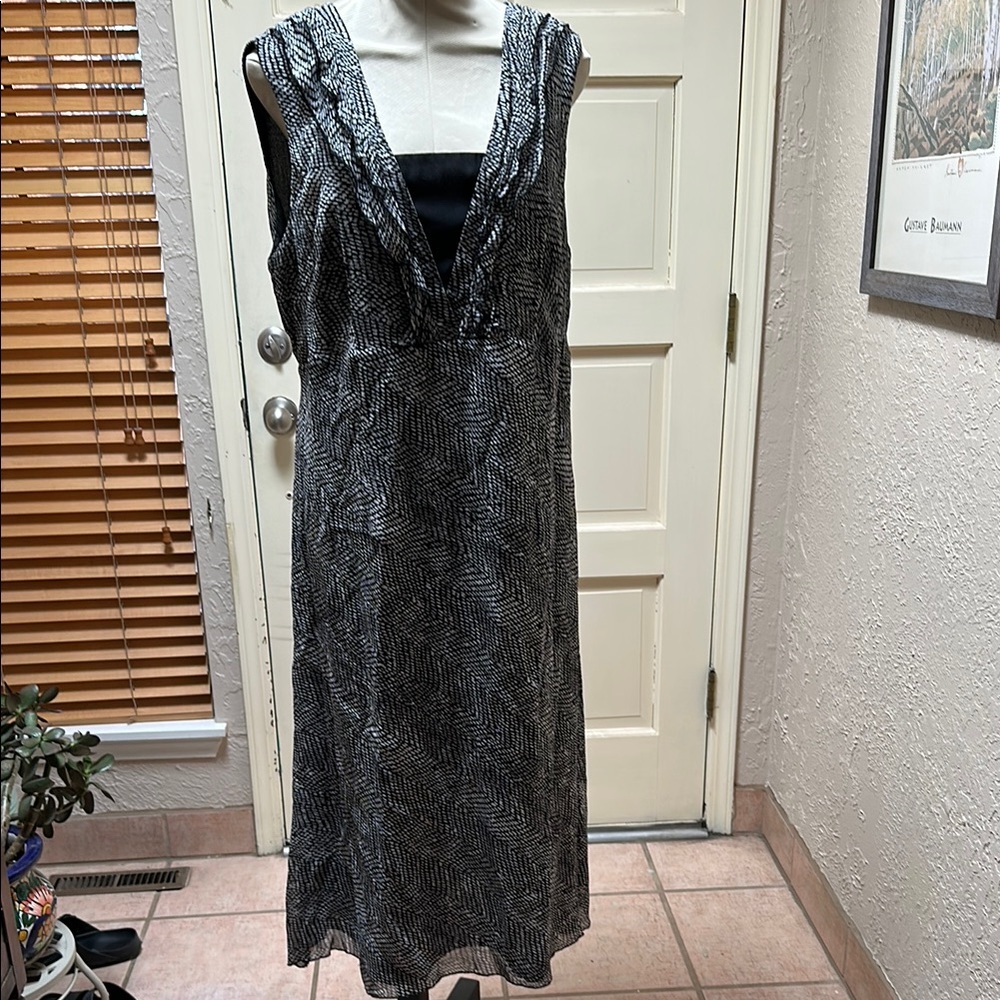 Elegant Black and White Women's Dress